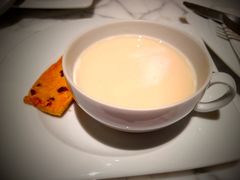 牛奶加红茶-上海雅居乐万豪侯爵酒店