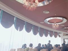-荣誉国际酒店-云顶旋转餐厅