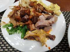 -山明水秀大饭店