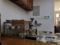 -Line 咖啡(石厦花园店)