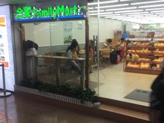 门面-全家便利店(莲花池东路店)