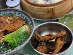 酱汁熏鱼面-食惠里小笼包面馆(越秀店)