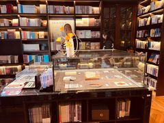 -思南书局(复兴中路店)