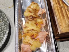 熟海胆三文鱼焗卷-万岁寿司(万国店)