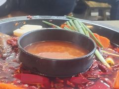 -黄潇洒老火锅(九眼桥宏济巷店)