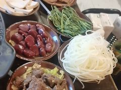 -黄潇洒老火锅(九眼桥宏济巷店)
