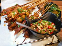 -陈员外正宗夹江烧烤(广福路店)