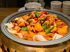 沙湾大盘鸡-耶里夏丽·新疆菜·家庭聚场(百联中环购物广场店)