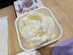 白雪冰-满记甜品(加州阳光开元广场店)