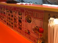 -拉面莊夢語＆中华料理八椿