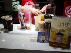 -沪上阿姨·精选茶饮(十一经路店)