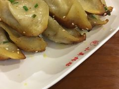 -小姜锅贴(凤凰街店)