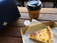 -Pie Bird(新闸路店)