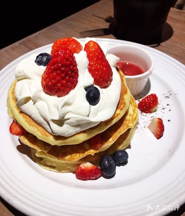 mr pancake 松饼先生(玫瑰坊店)草莓松饼图片