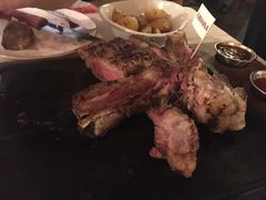 t骨牛排-奥斯特牛排馆(圣母百花大教堂)
