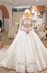 -派丽莫Pellimo原创设计婚纱品牌
