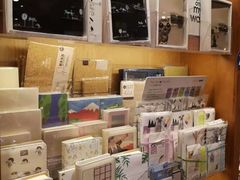 -西西弗书店&矢量咖啡(凯德晶萃广场店)