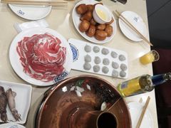 -楼外楼大刀肉传统火锅居(博学路店)