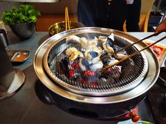 -围炉肉舍丹东海鲜烤肉·烤活鳗(步行街店)