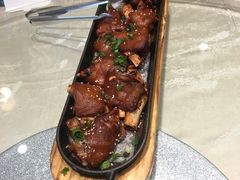 -海派美食·家宴海鲜青岛菜·石锅鲽鱼头(东方城店)