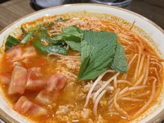 -叁窝雀·云南小锅米线(万象汇店)