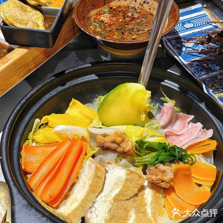 本地人推荐✨常年热门❤️‍🔥霸榜的大理烧烤‼️

听