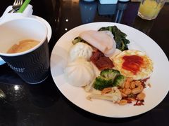 -上海漕河泾万丽酒店