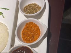 -三个大叔烤羊肉串·歌手驻唱·碳烤鲜肉(西三旗店)