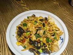 -佬湘楼·27年湘菜(天河都市广场店)