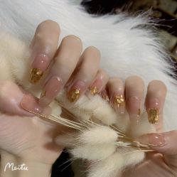 -潮店·虞妃妮轻奢美甲美睫馆