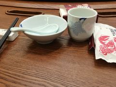 -琥珀老六龙虾(四里河店)