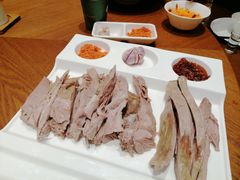 手抓羊肉-青海名吃尕张娃非遗烤肉(海湖总店)