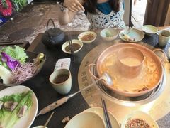 -菌自由丨野生菌火锅特色庭院餐厅(丽江古城店)