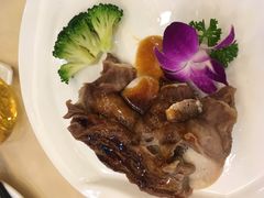 -雍景湾大酒楼(怡翠花园店)