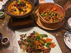 云南干菌炒腊肉-桥边小楼·手工云南菜·古城观景小楼