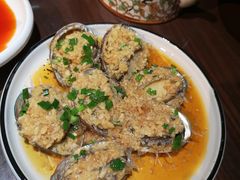 蒜蓉蒸大连鲜鲍鱼-韵秋荷(宝山龙湖天街店)