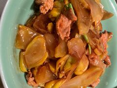 爽口菜头炒肉片-弄堂里(西溪龙湖天街店)