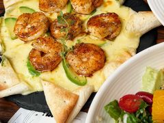 热那亚青酱大虾披萨-沏点Trattoria意大利餐厅(新街口店)