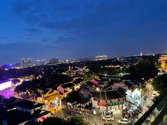 -顽啤熊·酒客酒馆(苏城夜景必选店)