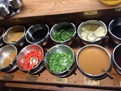 -左庭右院鲜牛肉火锅(金山万达店)