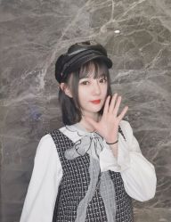 -东秀护肤造型