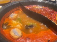 -巴卤社老火锅(财富店)