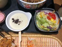 -牛気·越光米牛肉饭(水游城店)