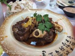-羊家胡同·龙虾烧烤火锅(龙汇路店)