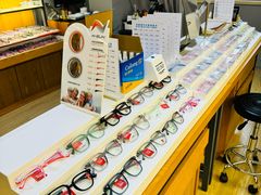 -优医视平价眼镜蔡司依视路折扣工厂店(德胜门店)