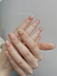 -DAZZLING BEAUTY美甲•美睫专门店