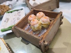 鲜虾干蒸烧卖-东江渔村·古典园林·30年粤菜老字号(太和店)