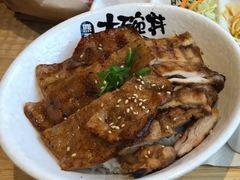 -熊吞·大碗丼烧肉饭(西市场嘉华店)