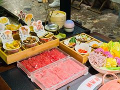 -菌自由丨野生菌火锅特色庭院餐厅(丽江古城店)