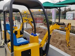 -季高兔窝窝亲子园(上海薰衣草公园店)